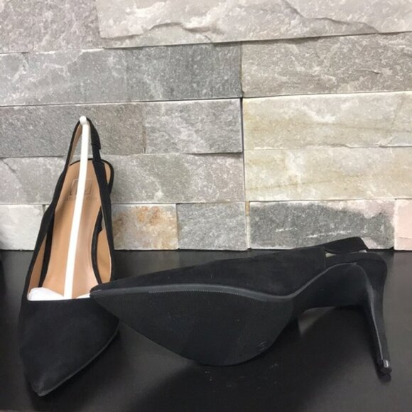 Material Girl Darcie Pumps - Picture 2 of 4